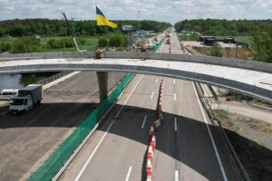 Були пошкоджені під час війни: відновлено рух всіма мостами Київщини
