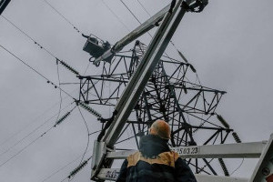 Енергетики обіцяють по дню без відключень у кожній області: коли у Києві і Київщині не вимикатимуть світло