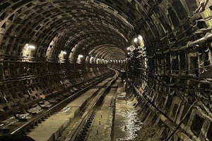 Проблемну ділянку тунелю метро на Теремки повністю перебудують: депутат назвав строки завершення робіт