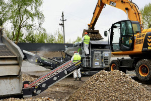 У Бучі з’явилася станція з переробки будівельних відходів, що накопичилися внаслідок руйнувань