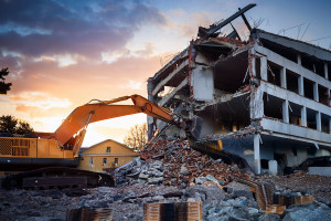 Середній вік будинків, які зносять в Європі, складає лише 65 років: комерційні будівлі 