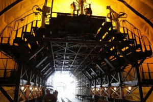 Багатомільярдний контракт: компанія Маска може зайнятися будівництвом гігантського тунелю