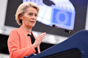 2,3 мільярда євро допомоги та запуск Європейського флагманського фонду для відбудови України - оголошено масштабний пакет допомоги від ЄС