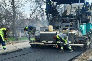Кабмін узгоджує новий підхід до ремонту доріг із громадами та ОВА
