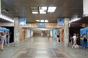 Декоммунизация метро: депутаты предлагают переименовать «Петровку»