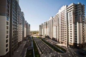 Девелоперы застраивают Украину дорогим жильем
