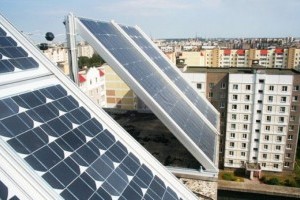 В Киеве установят первую солнечную электростанцию на крыше многоэтажки