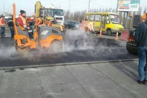 Власти Киева пообещали отремонтировать аварийный путепровод на Левом берегу