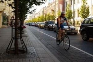 Киевским велосипедистам "дали зелёный свет" на некоторых улицах