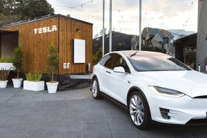 В Tesla разработали дом, который можно брать с собой в путешествия