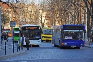 Чи варто львів'янам чекати підвищення вартості проїзду у громадському транспорті?