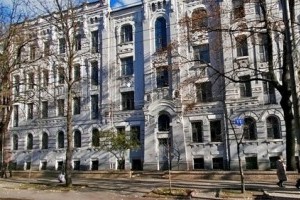 В столице за 210 млн грн продали заброшенную памятку архитектуры