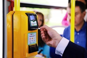 В Киеве внедрят единую систему оплаты проезда в общественном транспорте