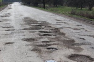 Не удивительно: дороги Украины оказались одними из худших в мире
