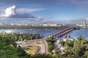 На одном из мостов Киева ограничат движение до конца лета