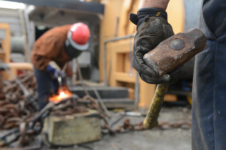 Зарплаты строителей в Украине растут на 20% каждый квартал