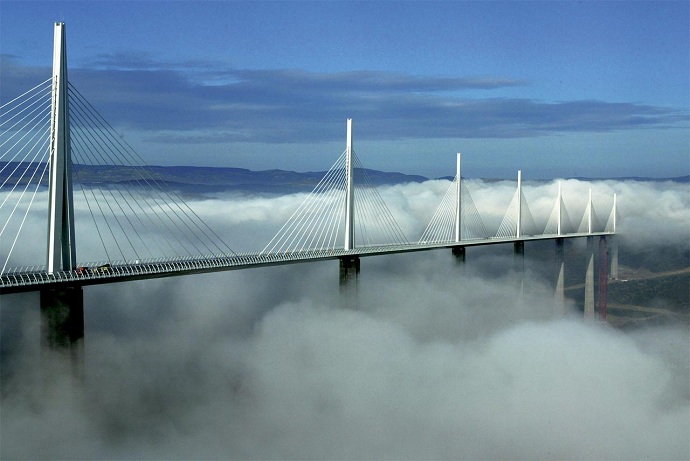 Необычные мосты, Мост над облаками, Виадук Мийо, Millau Viaduct