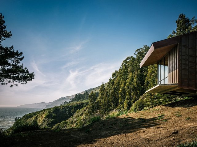 Дом над пропастью,Fall House, Калифорния, панорама на Тихий океан, дом, свисающий над обрывом, жизнь среди природы