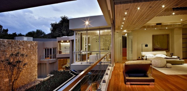 Дом частный дом, двухэтажный дом, дом и стекла, Nico Van Der Meulen Architects, Glass Housе, Южная Африка