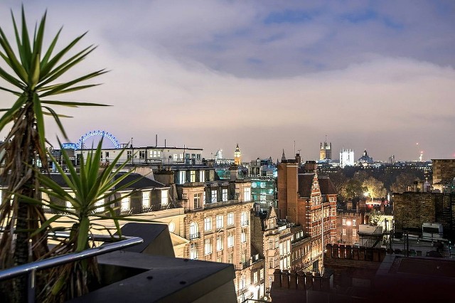 VIP-квартира, пентхаус, резиденция, открытая терраса на крыше, крыша, вид на Лондон