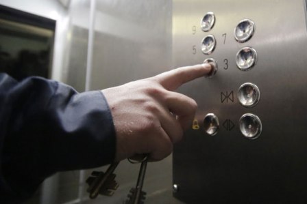 Компания Отис займется лифтами Киевсовета