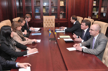 Переговорный процесс украинских представителей власти и шведской делегации